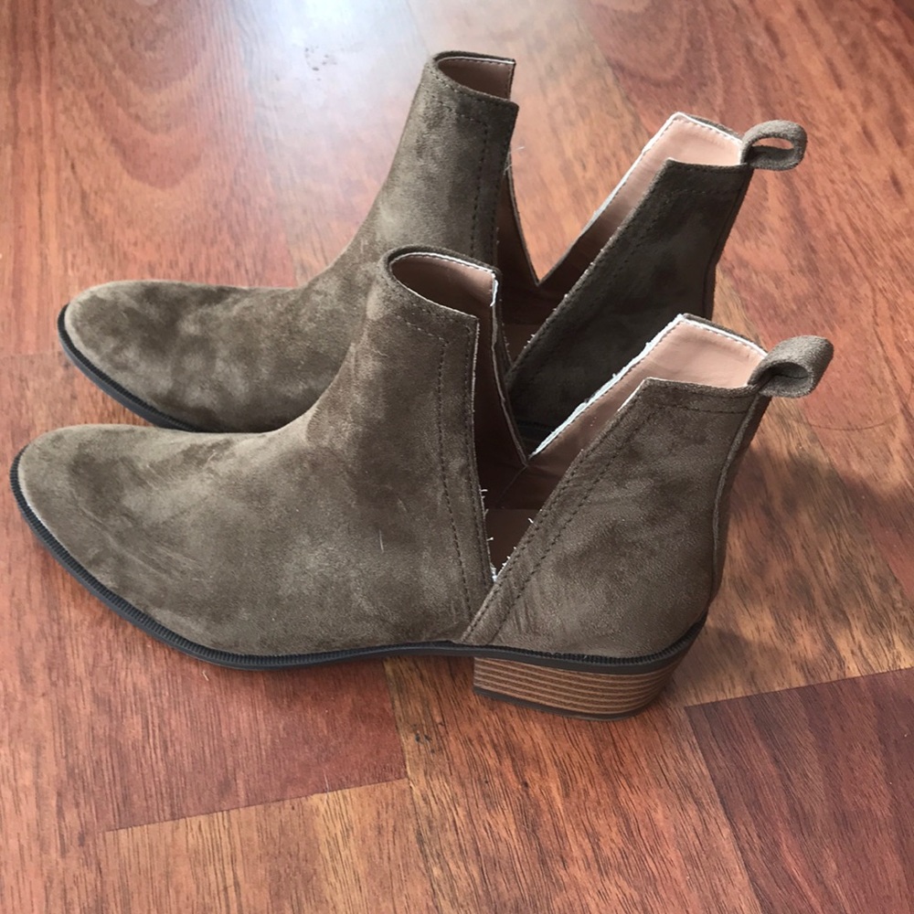Charlotte Russe ankle boots